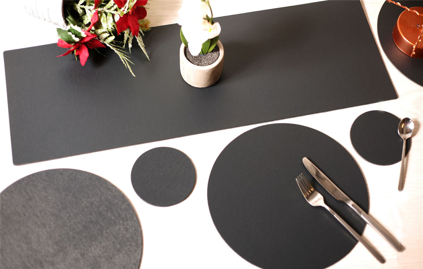  9 Piece Charcoal Grey Dinning Set Runner 4 Round Placemats & Coasters